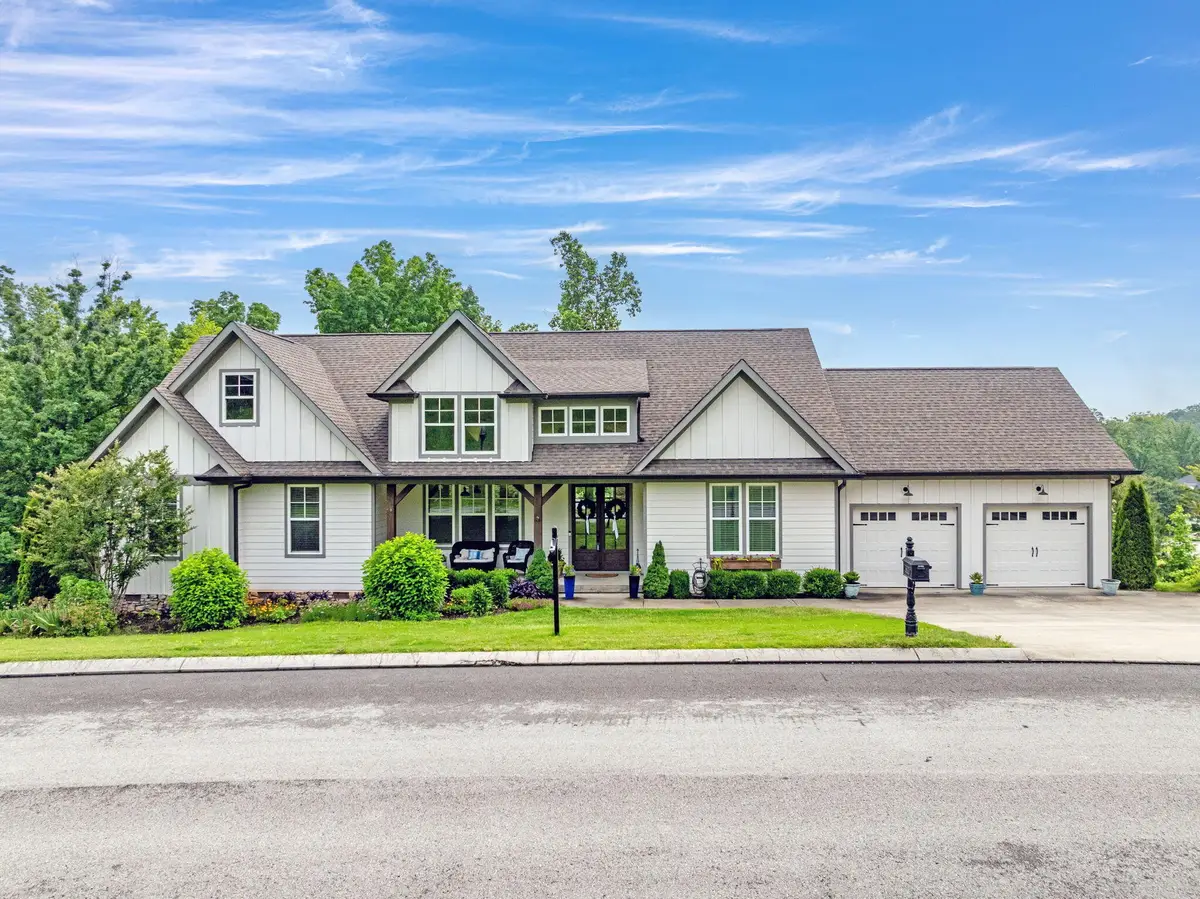 517 Kestrel Lane, Chattanooga, TN 37419 - Image #1