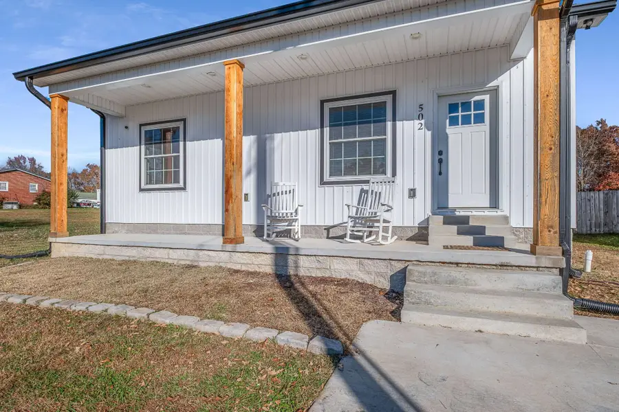 502 Meadowbrook Dr, McMinnville, TN 37110 - Image #3