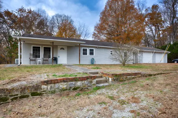 560 Old Poplar School Rd, Prospect, TN 38477