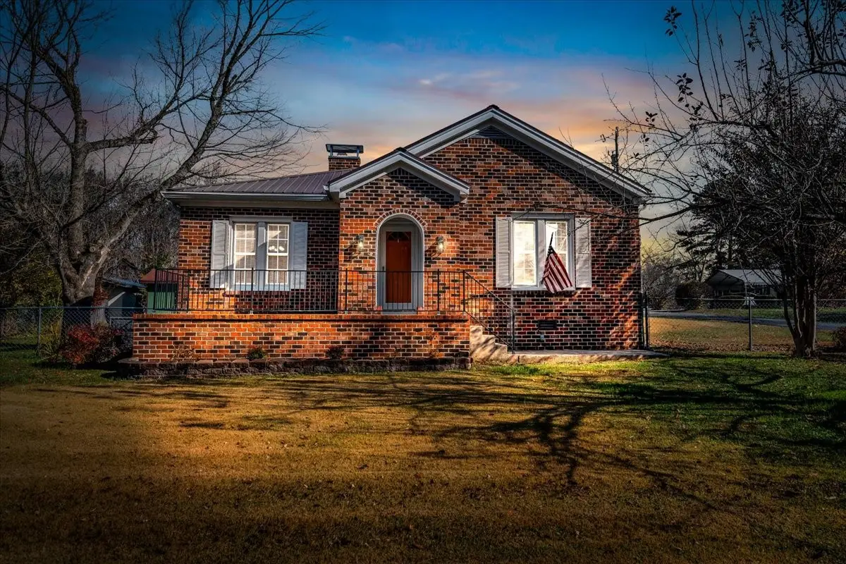 963 Emerson St, Manchester, TN 37355 - Image #1