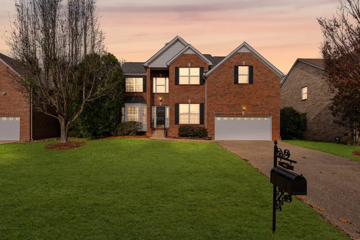 5621 Traceside Dr, Nashville, TN 37221 - Image #1