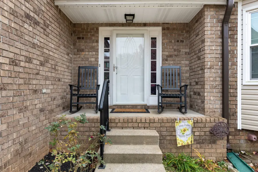 531 Brentwood Cir, Clarksville, TN 37042 - Image #2