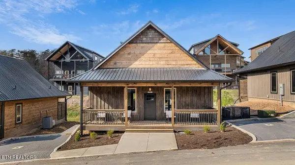 571 Warbonnet Way Way, Sevierville, TN 37863