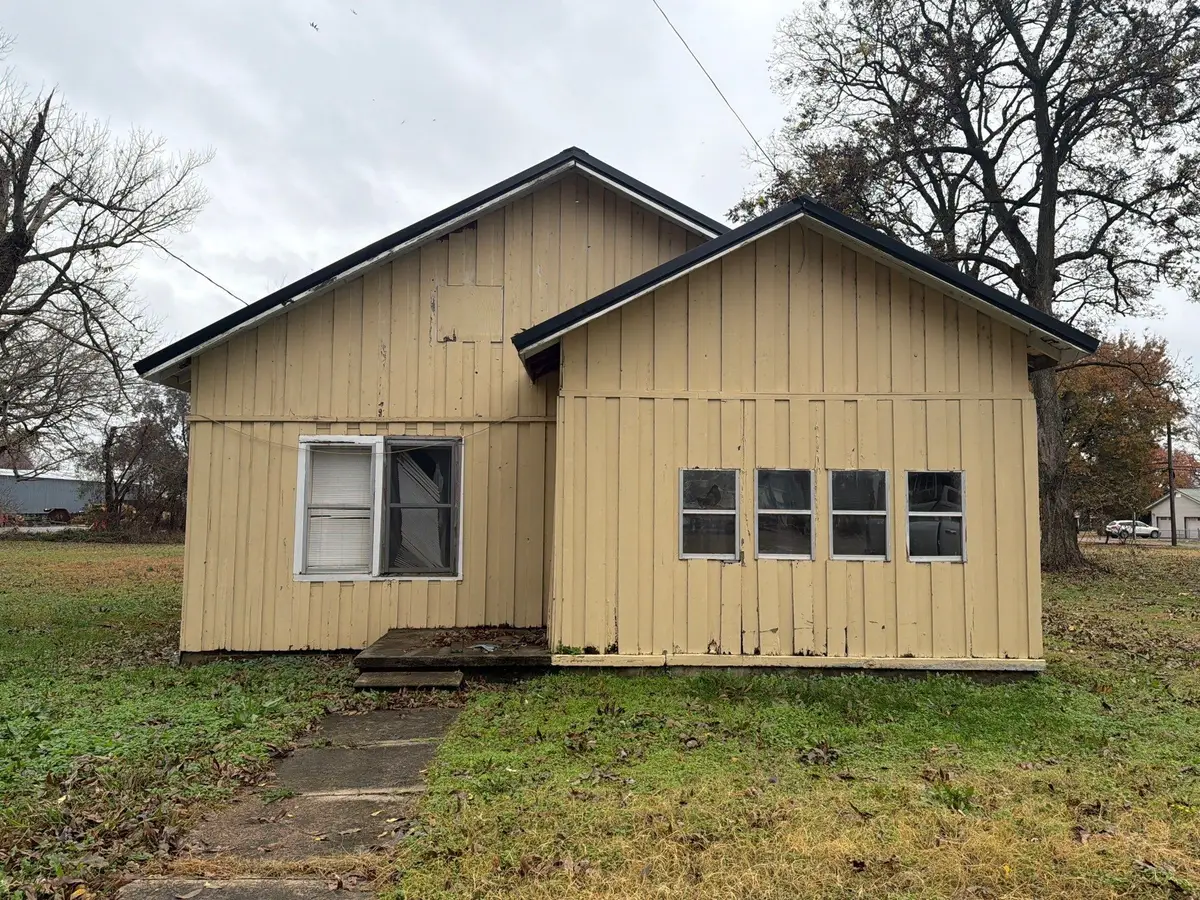 613 Lake St, Ridgely, TN 38080 - #1