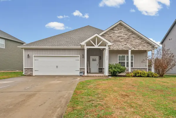 105 Sycamore Hill Dr, Clarksville, TN 37042