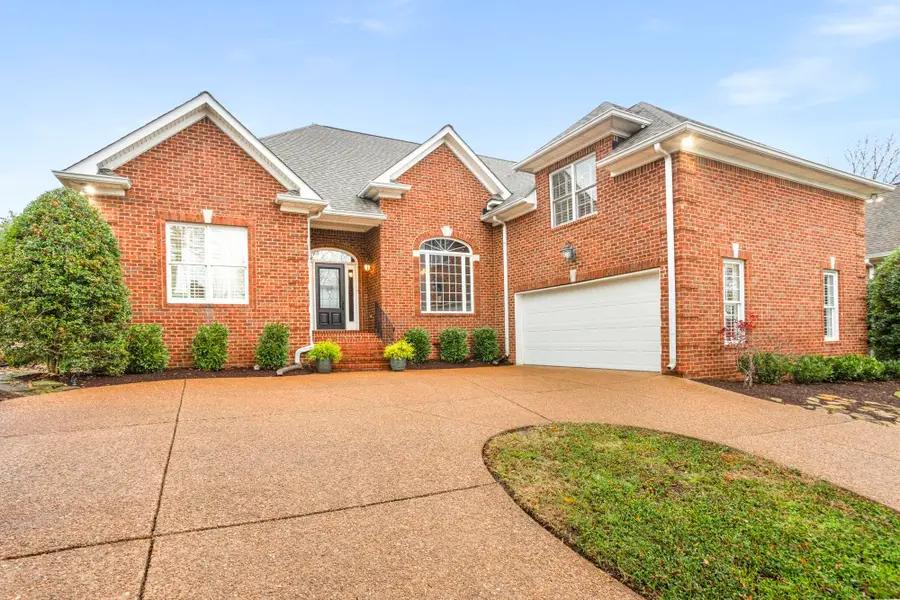 134 Ashland Pt, Hendersonville, TN 37075 - Image #2