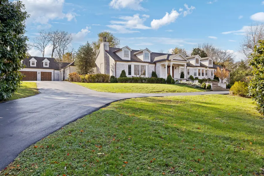 2107 Golf Club, Nashville, TN 37215 - Image #2