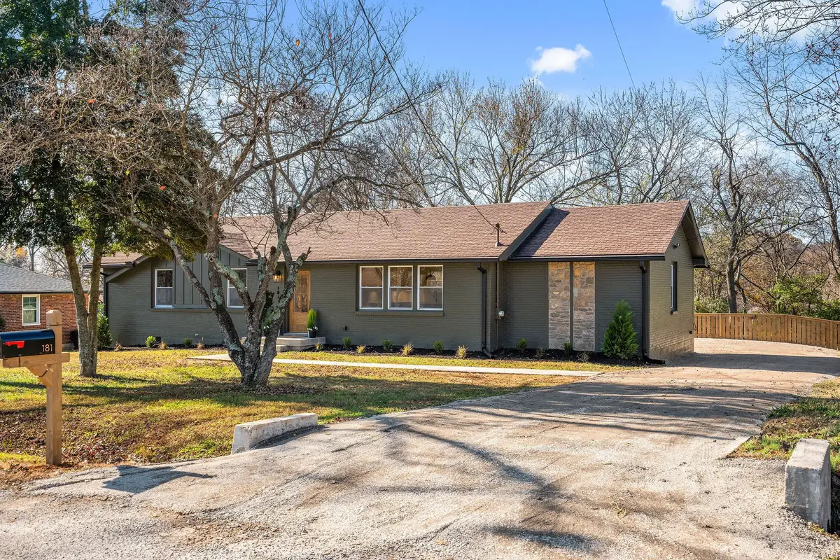 181 Roberta Dr, Hendersonville, TN 37075 - Image #1