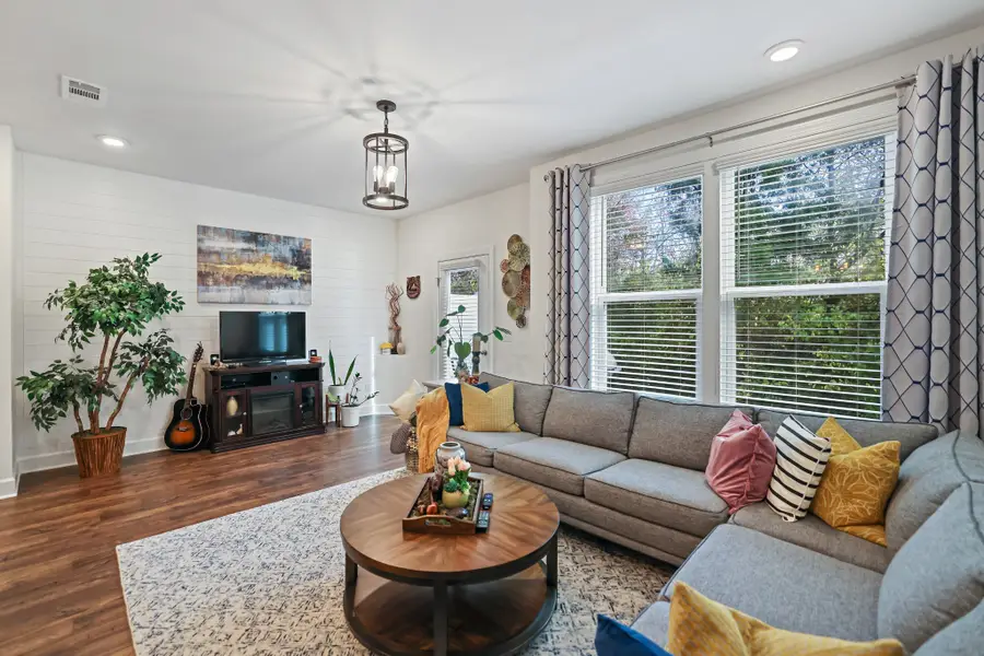 2741 Gossett Trl, Nashville, TN 37221 - Image #2