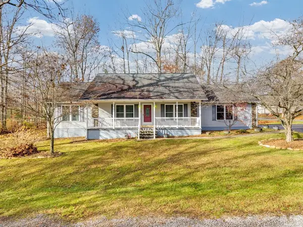 3126 Pueblo Dr, Crossville, TN 38572
