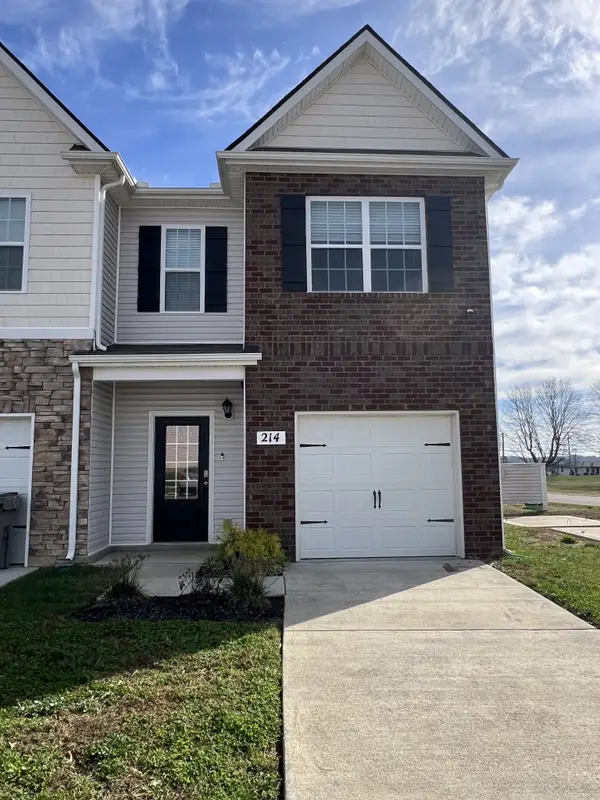 214 Warrior Pl #1, Ashland City, TN 37015