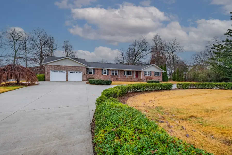 1727 Country Club Drive, Tullahoma, TN 37388 - Image #2
