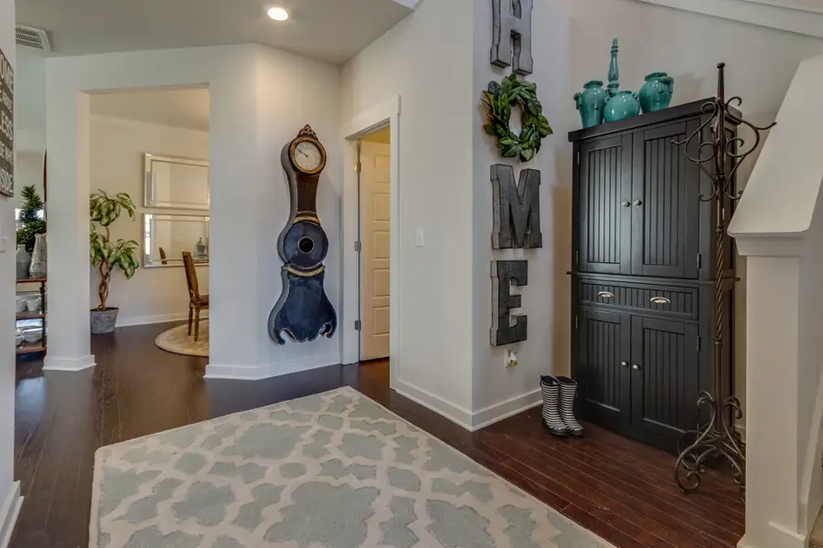 1325 Gentry Drive, Clarksville, TN 37043 - Image #2