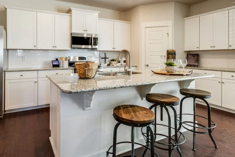 1325 Gentry Drive, Clarksville, TN 37043 - Image #3