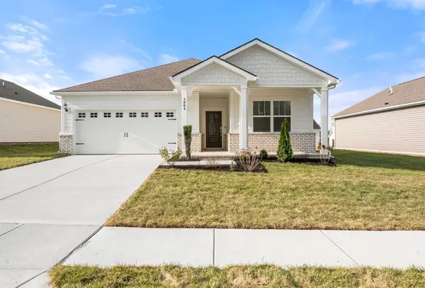 1004 Nature Ln, Lewisburg, TN 37091