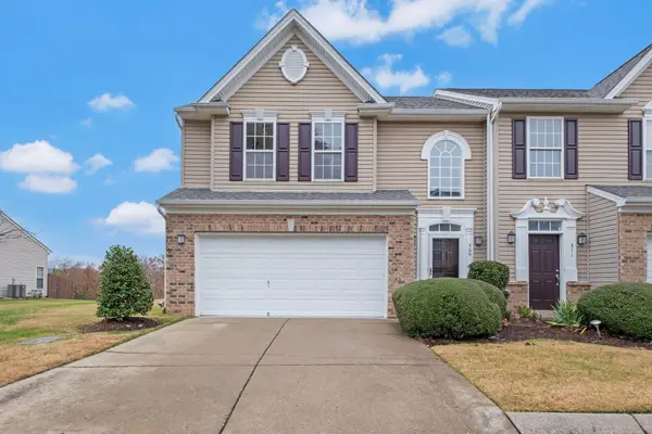 7277 Charlotte Pike #309, Nashville, TN 37209