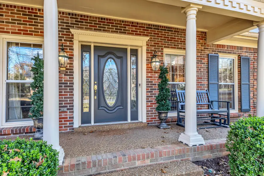 5568 Trousdale Dr, Brentwood, TN 37027 - Image #2