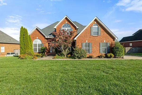 718 Indian Park Dr, Murfreesboro, TN 37128