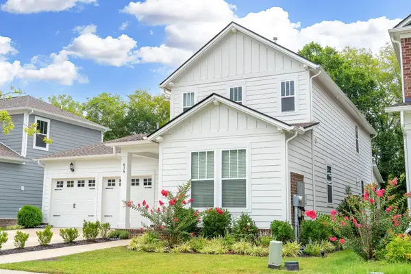 639 Nottingham Ave, Hendersonville, TN 37075