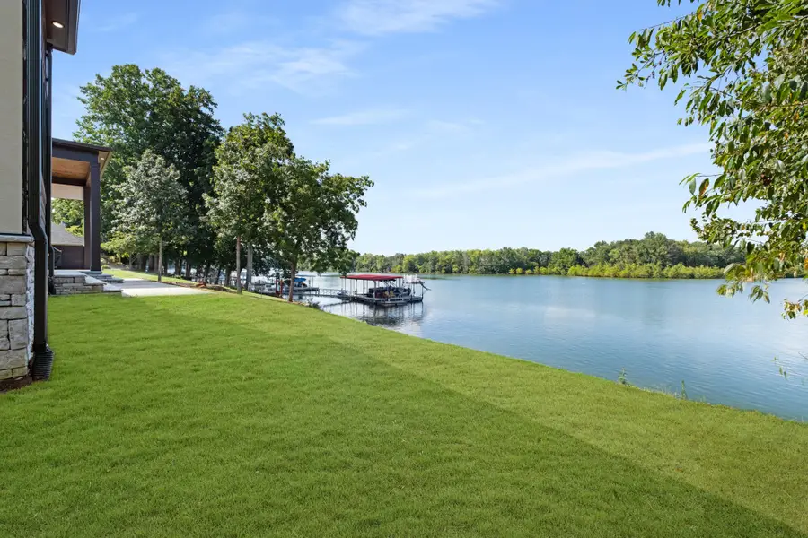 613 Waters Edge Dr, Estill Springs, TN 37330 - Image #2