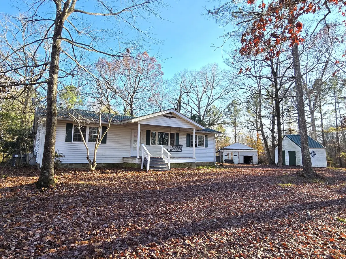 601 Anglin Ridge Rd, Dover, TN 37058 - Image #1