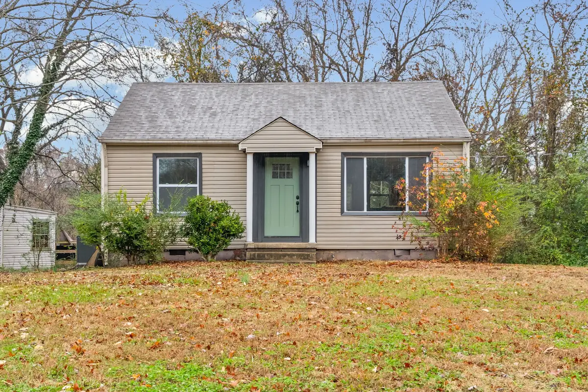 715 Mcgraw St, Clarksville, TN 37040 - Image #1