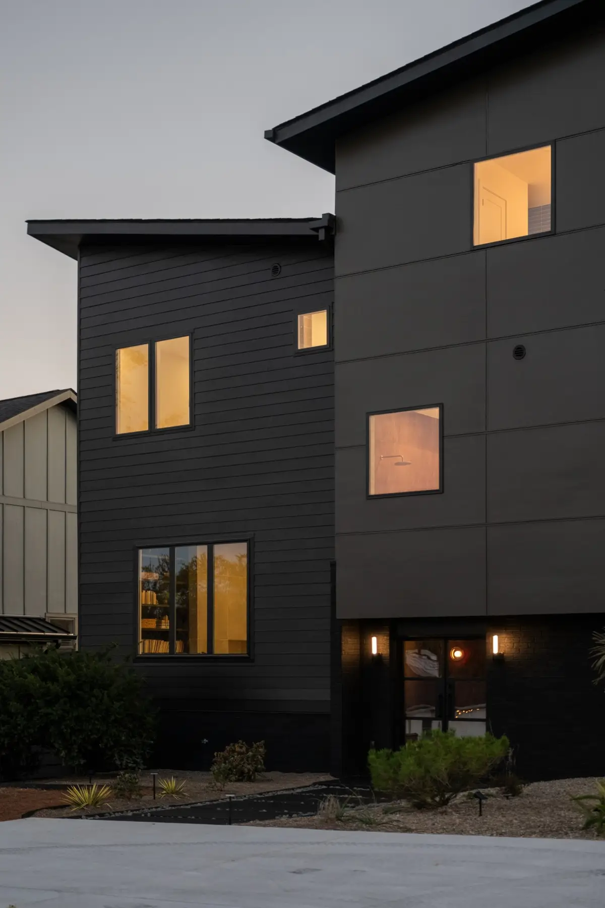 2312 Brittany Dr, Nashville, TN 37206 - Image #1