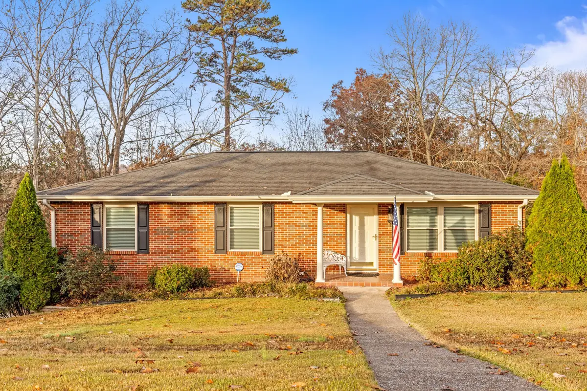 74 Kriswood Drive, Rossville, GA 30741 - Image #1