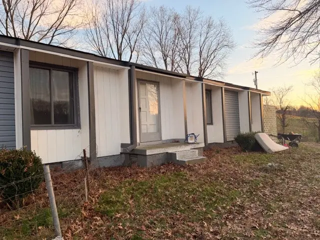 652 Ella West Cir, Lynnville, TN 38472 - Image #1