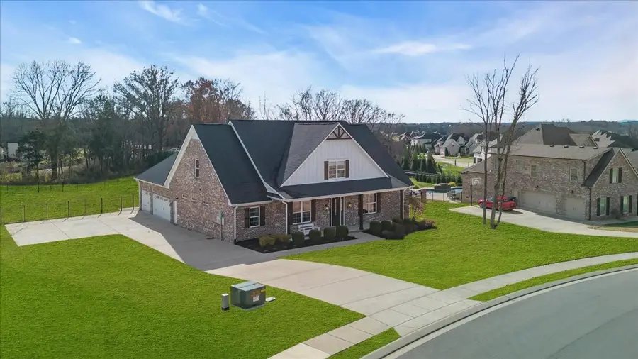 124 Seclusion Ct, Murfreesboro, TN 37129 - Image #2