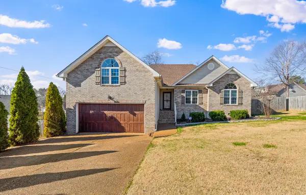 402 Bryn Mawr Cir, Gallatin, TN 37066