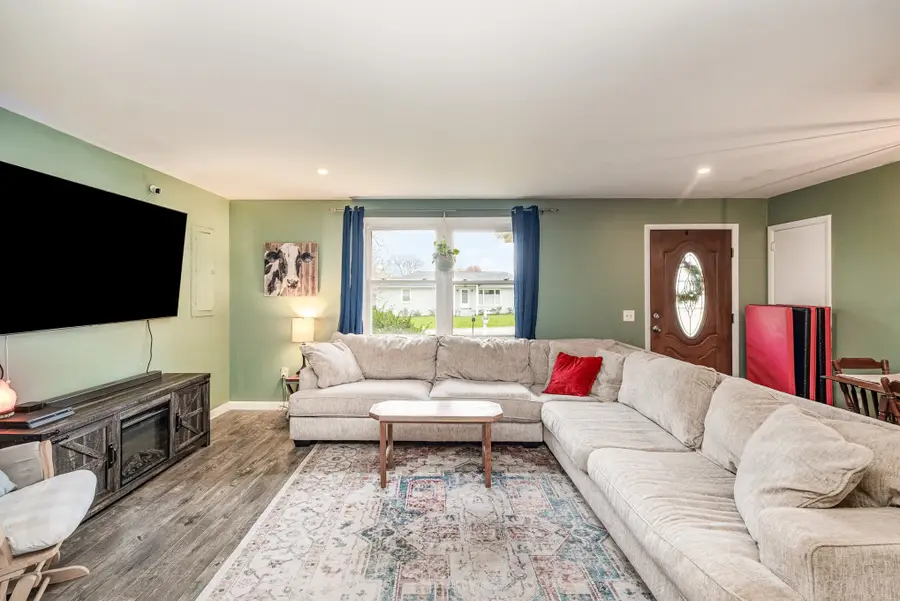 6614 2nd St, College Grove, TN 37046 - Image #3