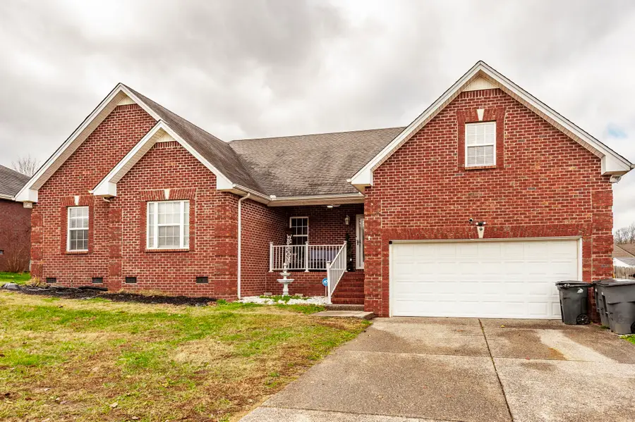 446 Robins Trl, Westmoreland, TN 37186 - Image #3