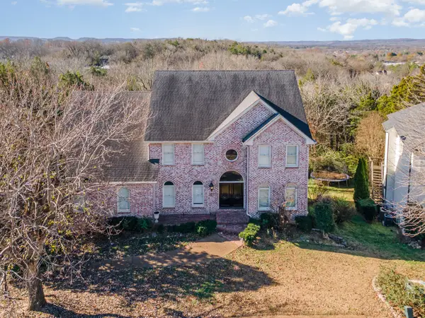 237 Halberton Dr, Franklin, TN 37069