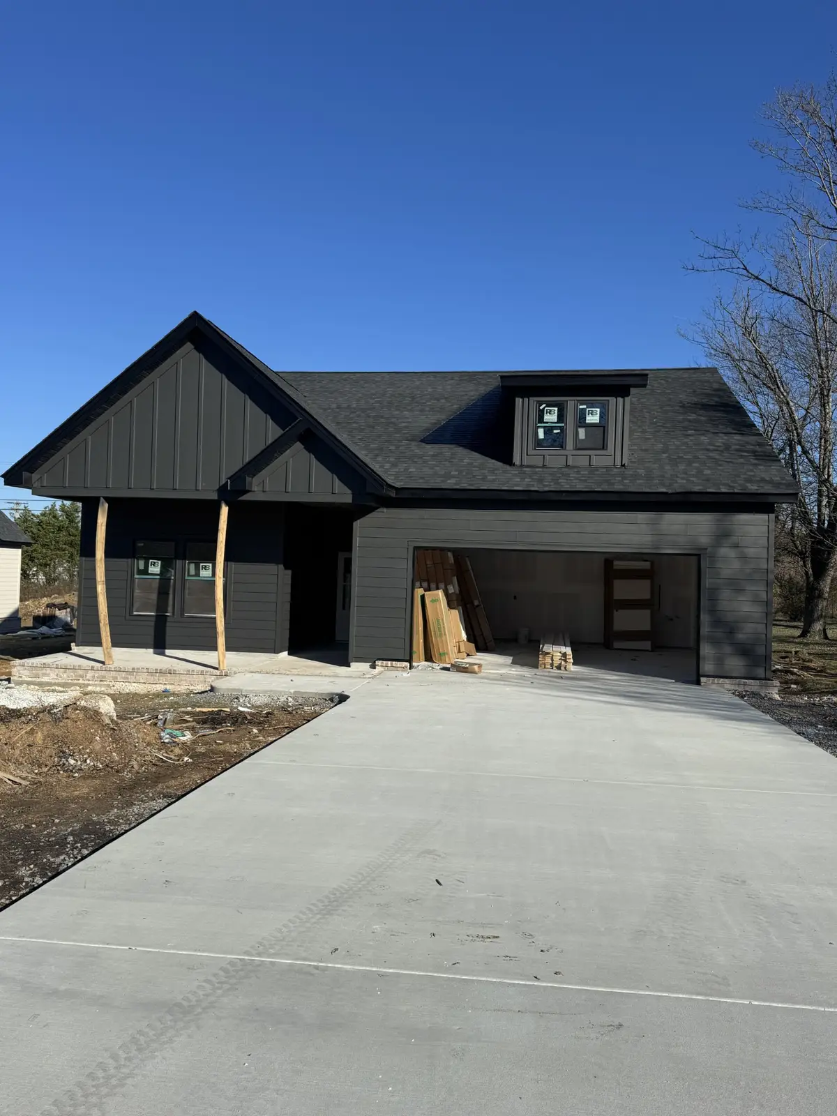 504 Morgan Dr, Smithville, TN 37166 - Image #1