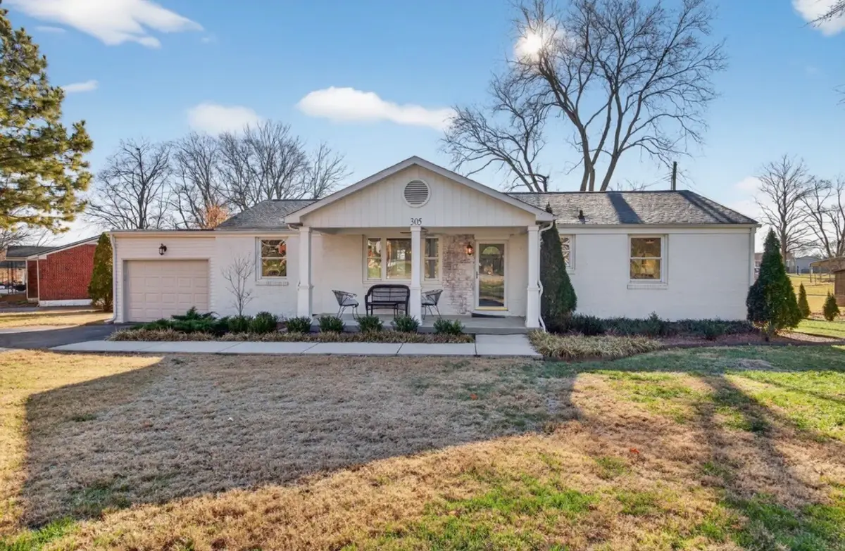 305 Evergreen Dr, Columbia, TN 38401 - Image #1