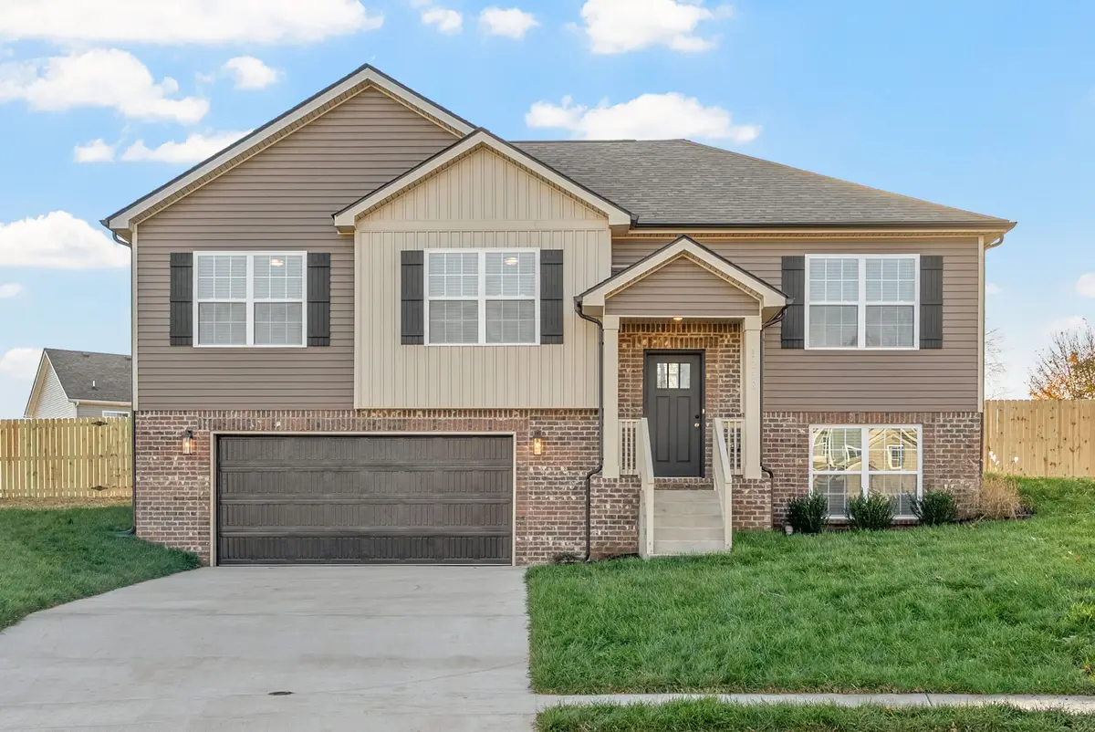 1262 Elizabeth Lane, Clarksville, TN 37042 - Image #1