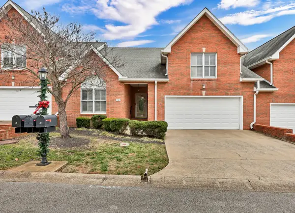 4 Abby Lynn Cir, Clarksville, TN 37043