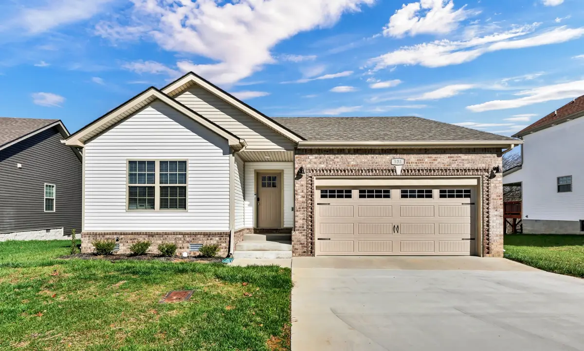 533 Lucky Ln, Clarksville, TN 37042 - Image #1
