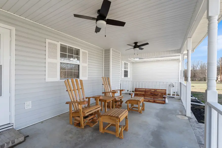 130 Osco Dr, Hohenwald, TN 38462 - Image #3