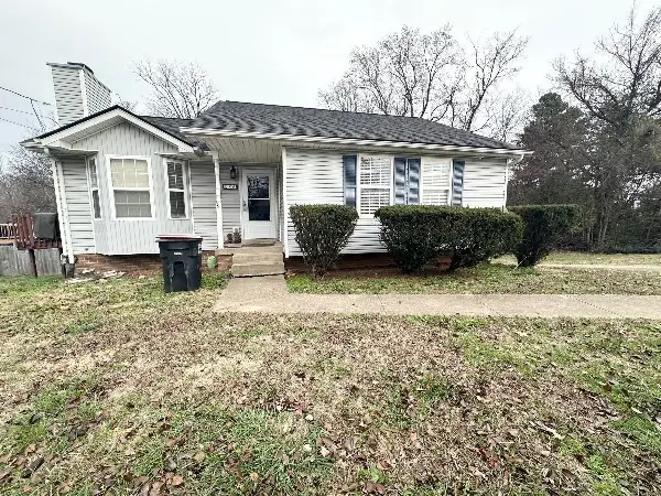 586 Somerset Ln, Clarksville, TN 37042 - Image #2