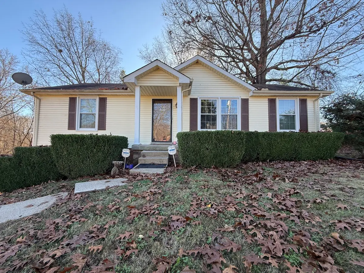 110 Bellamy Ct, Clarksville, TN 37043 - Image #1