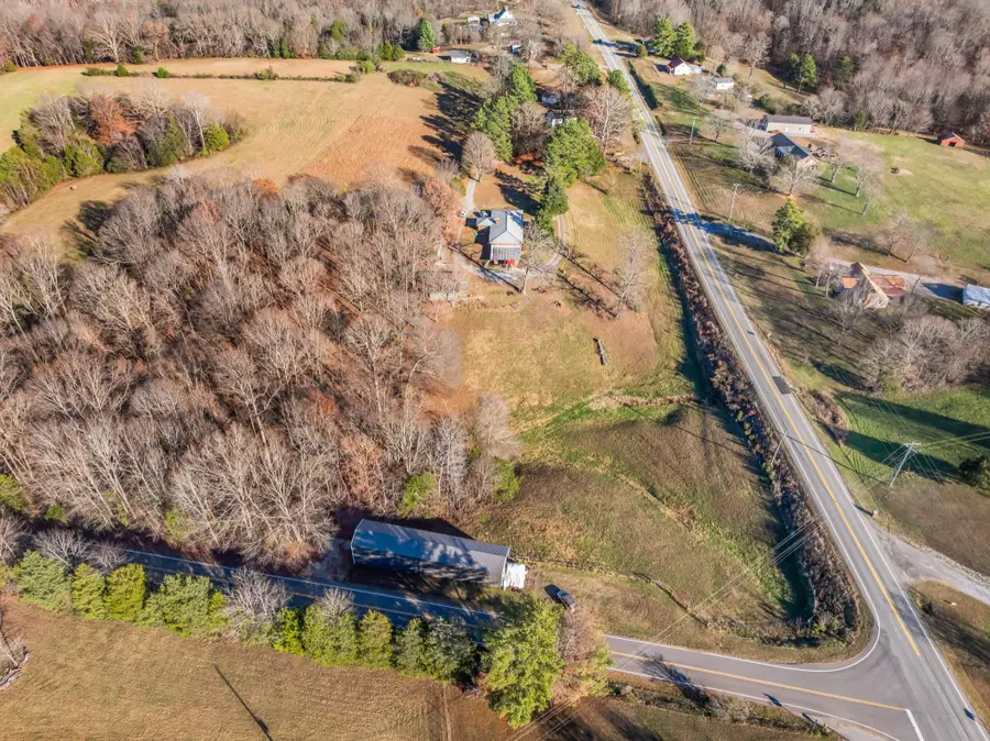 1555 Highway 13, Cunningham, TN 37052 - Image #3