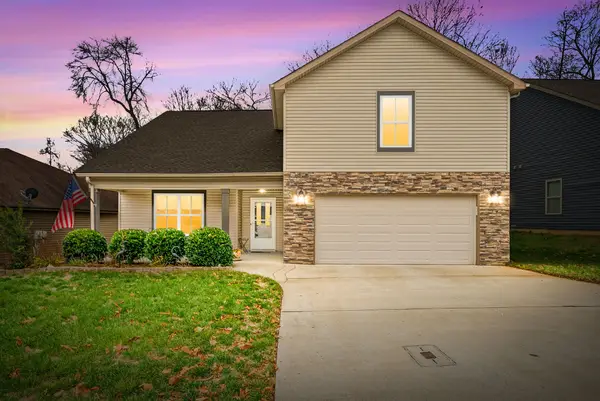 1168 Belvoir Ln, Clarksville, TN 37040