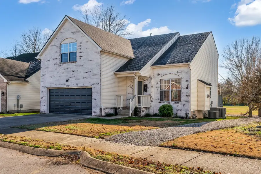 165 Sumner Meadows Ln, Hendersonville, TN 37075 - Image #3