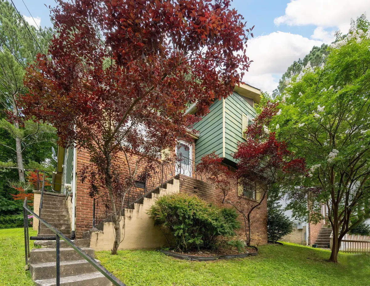 1002 Gillespie Road, Chattanooga, TN 37411 - Image #1