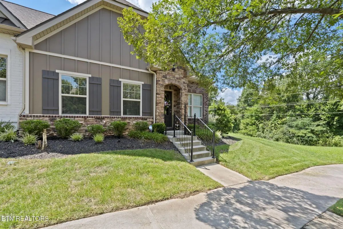 106 Groves Park Blvd, Oak Ridge, TN 37830 - Image #1