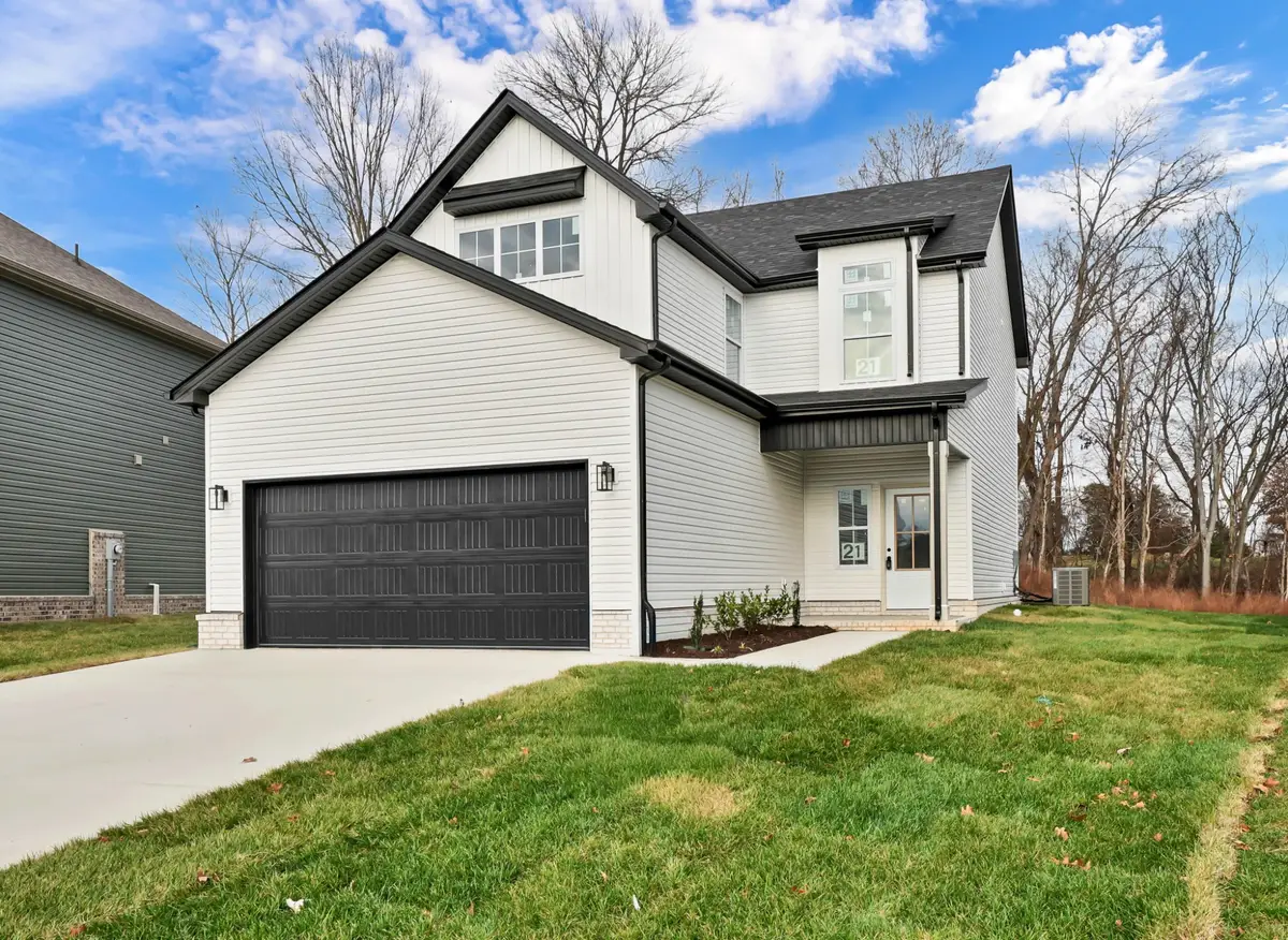 285 Wesson Dr, Clarksville, TN 37043 - Image #1