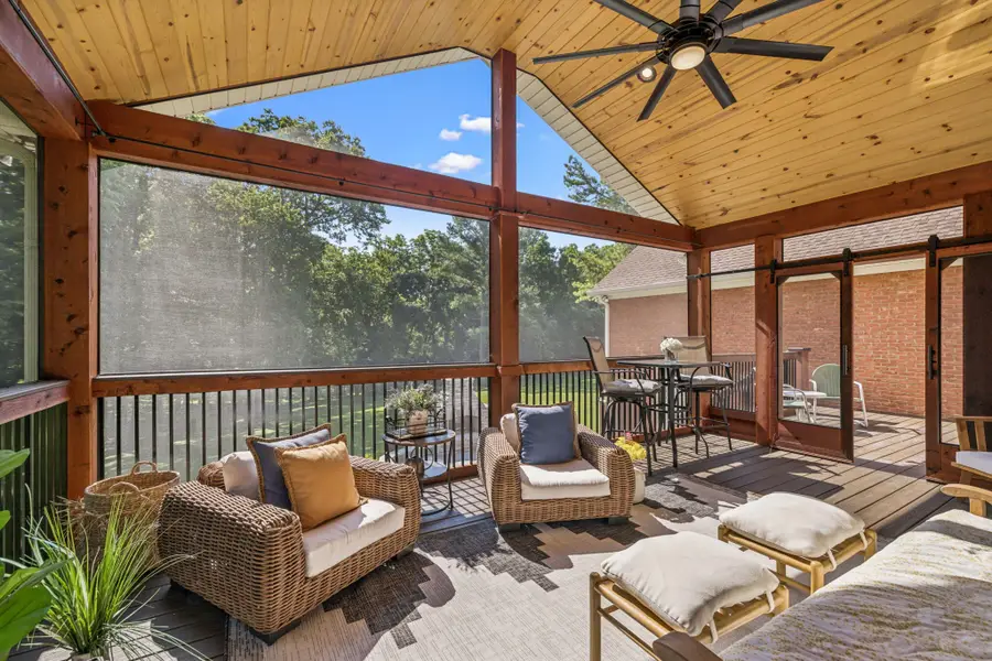 1205 Sunnyside Dr, Columbia, TN 38401 - Image #2