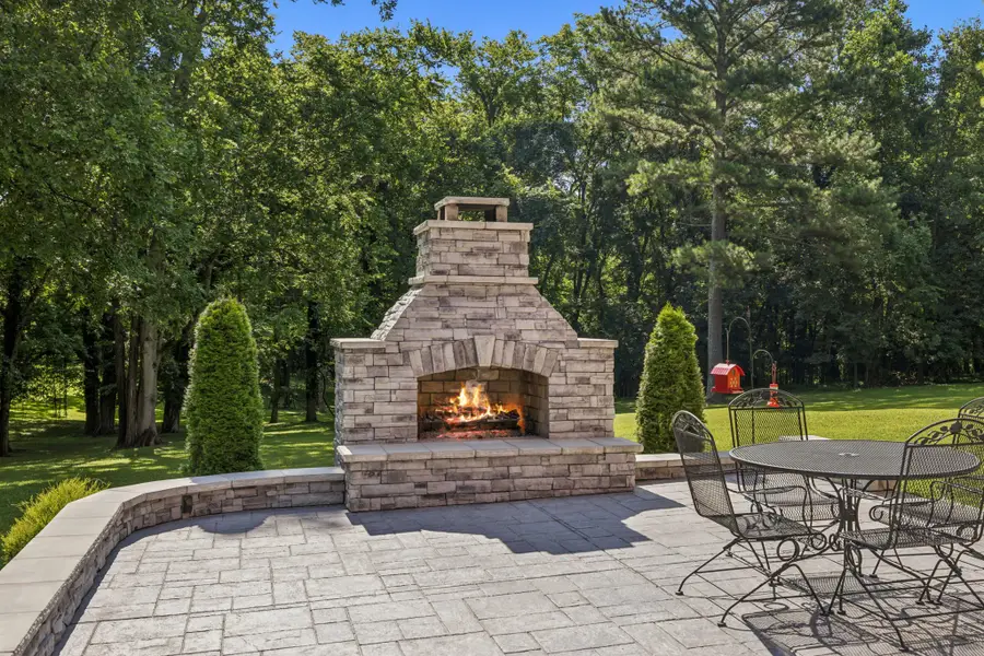 1205 Sunnyside Dr, Columbia, TN 38401 - Image #3